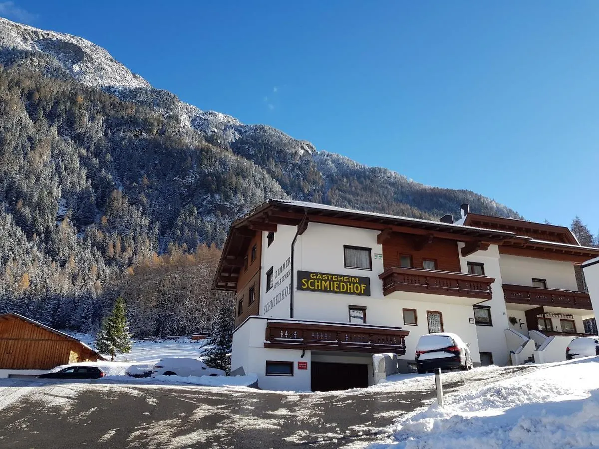 Гостевой дом Gaesteheim Schmiedhof Зёльден